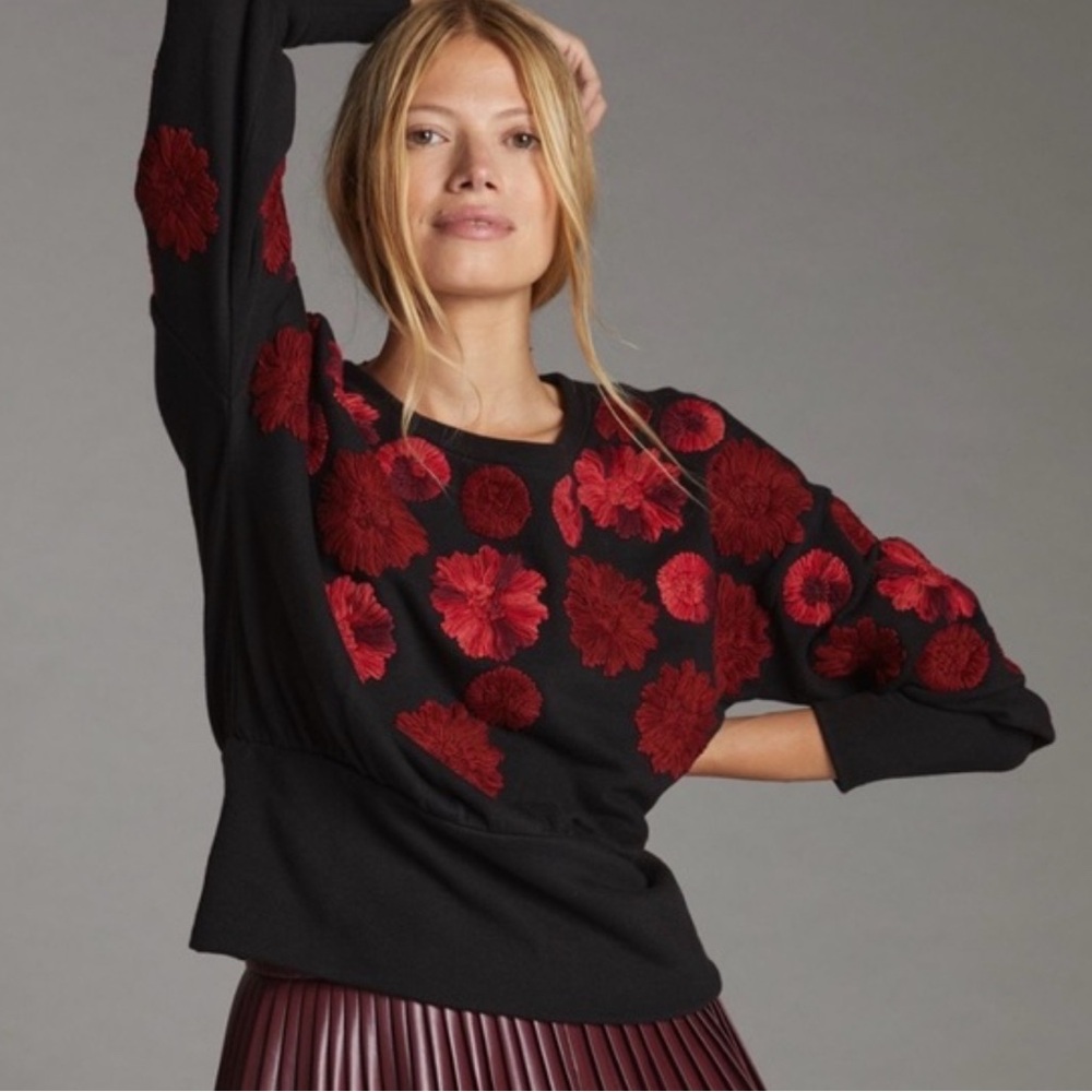 Maeve Anthropologie Women's M Black Floral Embroidered Sweatshirt